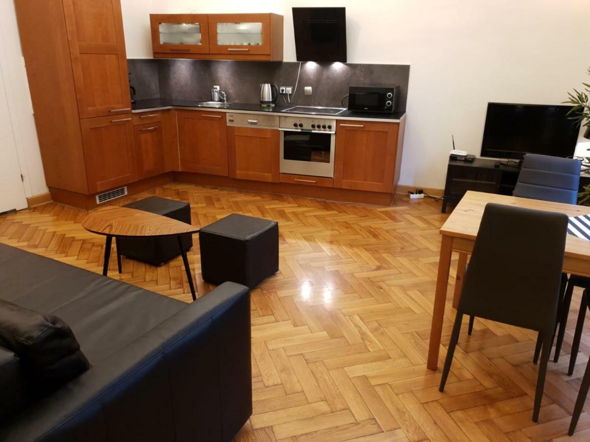 Aparthotel Old City Krasków Eksteriør bilde